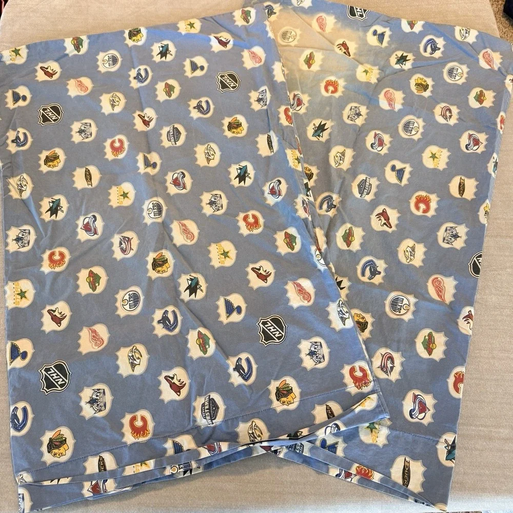 Vintage NHL Hockey Team Logo Pair Of Pillowcases Blue All Over Print